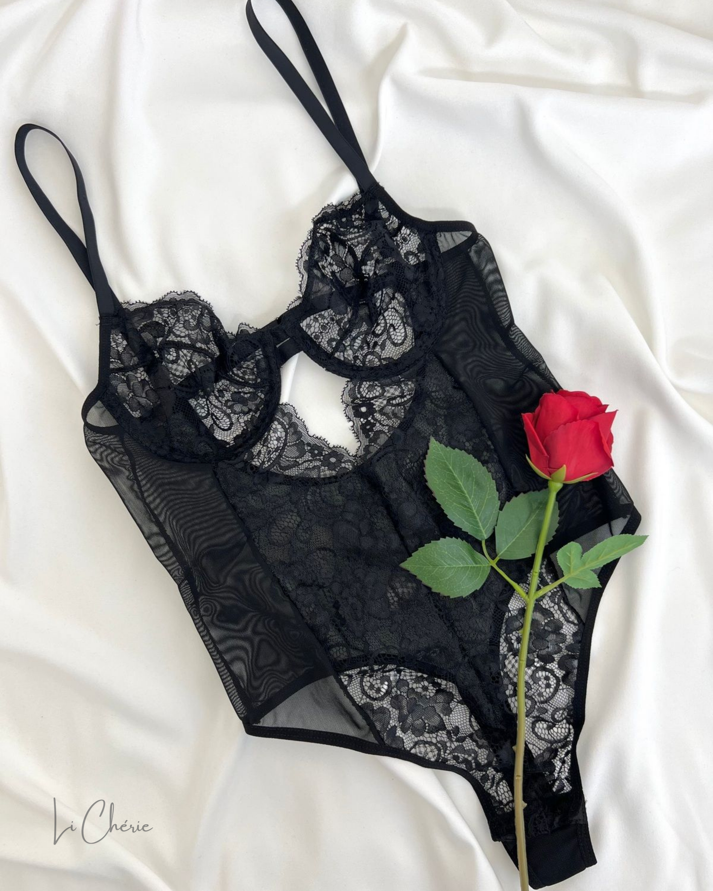 ÉTOILE NOIRE BODYSUIT
